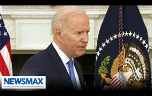 Biden snaps at reporter in bizarre turn mid-sentence after question about Sen. Joe Manchin